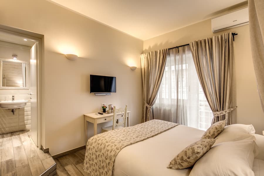 Casa Mia Vaticano Guest House