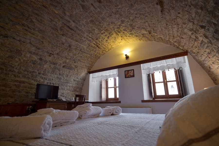 Hotel Kalemi 2