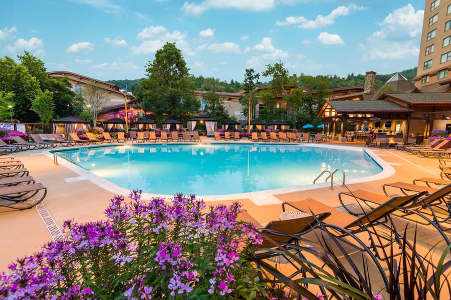 Harrah's Cherokee Casino Resort - A Caesars Rewards Destination