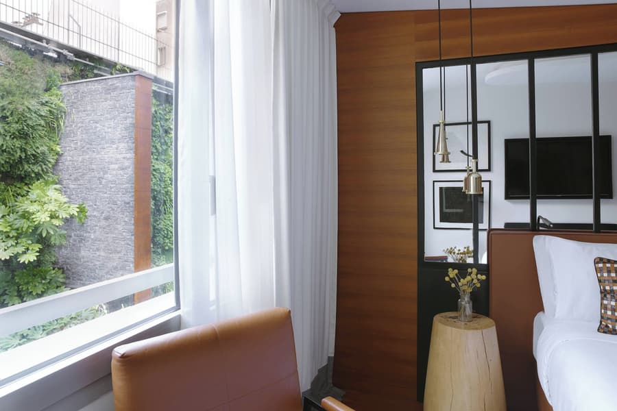 Renaissance Paris Republique Hotel