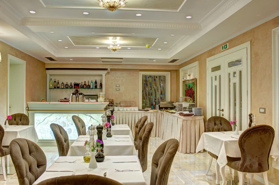 Lot Boutique Hotel