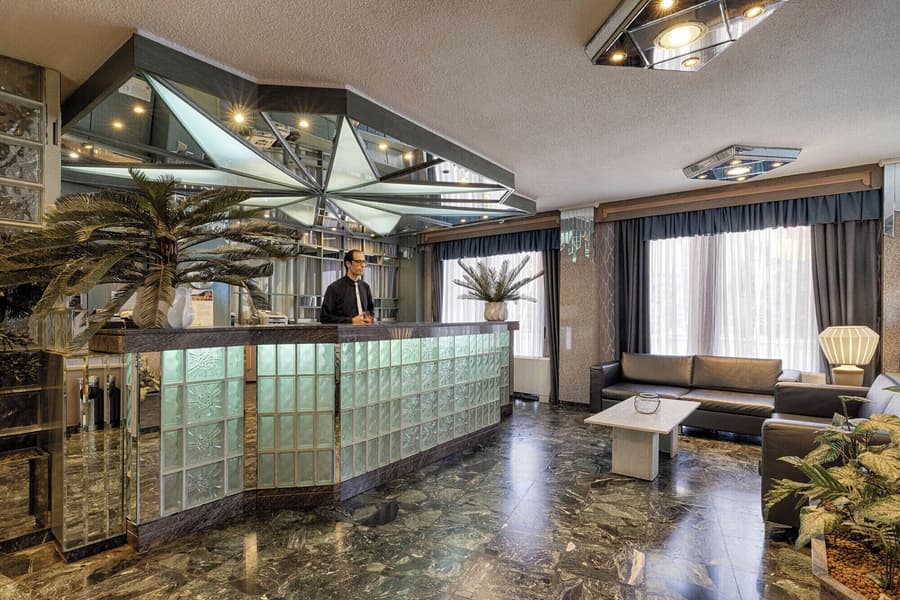 Xenophon Hotel