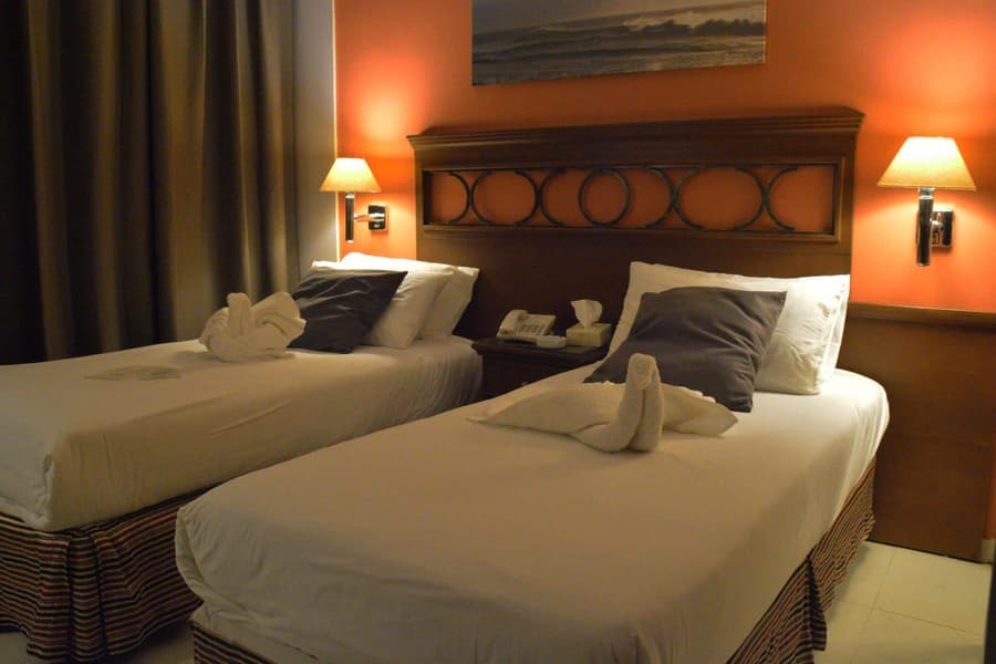Capri Hotel Suites
