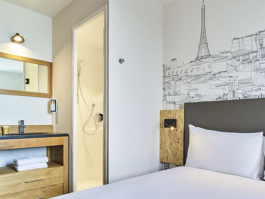 greet Hotel Paris porte de la Chapelle - Aréna