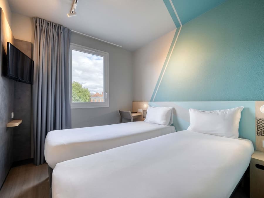 ibis budget Orly Chevilly Tram 7