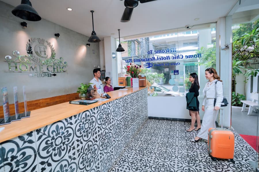 Home Chic Hotel