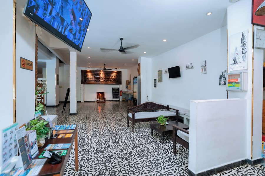Home Chic Hotel