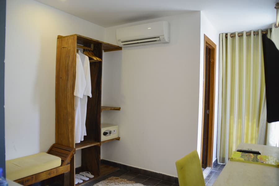 Home Chic Hotel