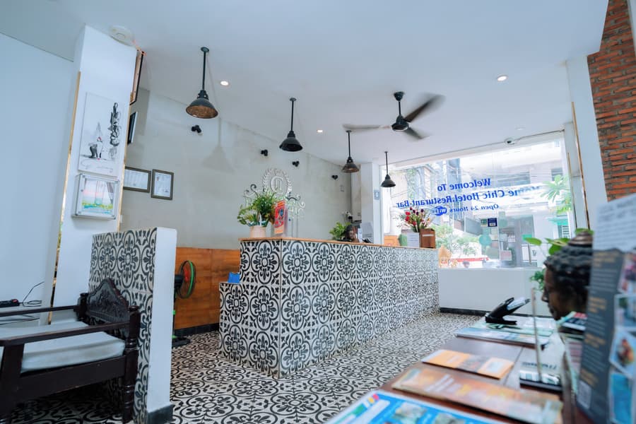 Home Chic Hotel