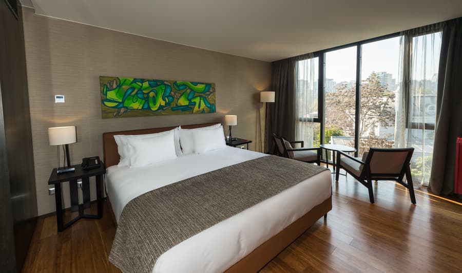 Ladera Hotel