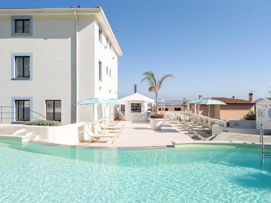 Hotel Blumarea, BW Signature Collection