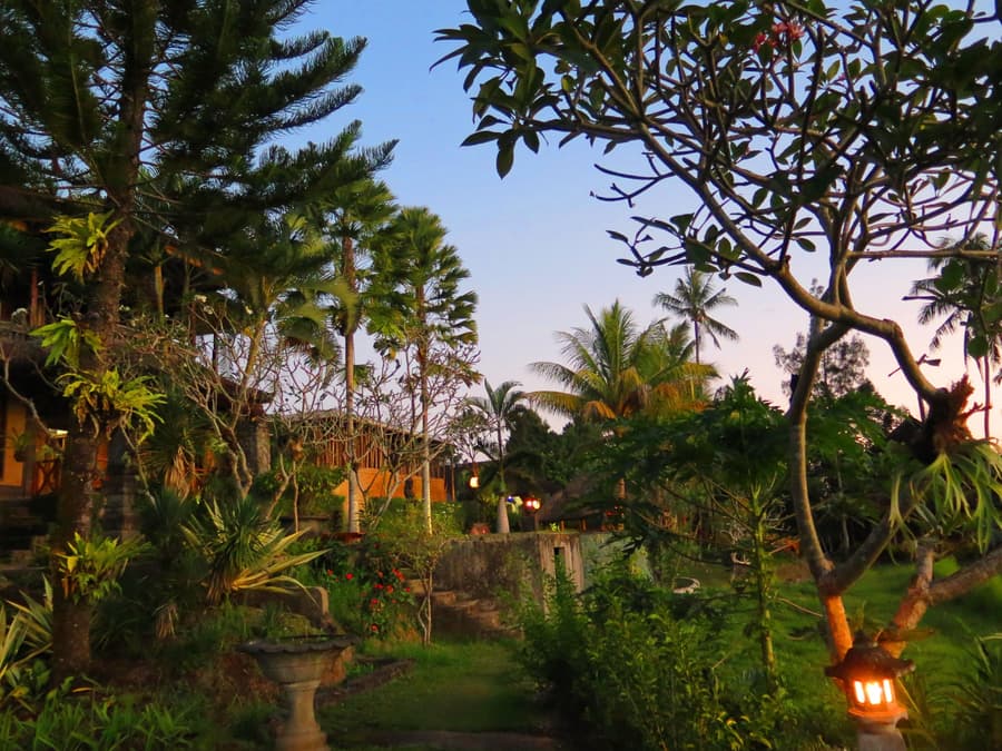 Villa Lihat Sawah