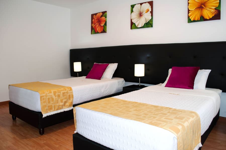 Hotel Ferias Park