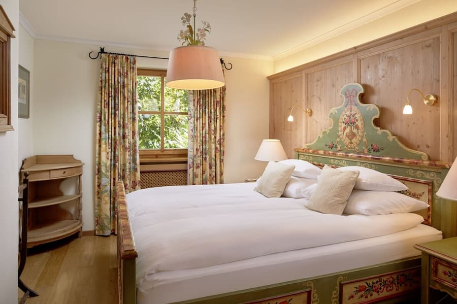 Landsitz Römerhof - Hotel Apartments