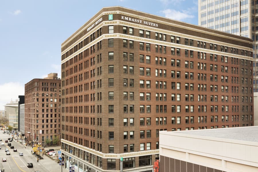 Embassy Suites by Hilton Minneapolis Downtown