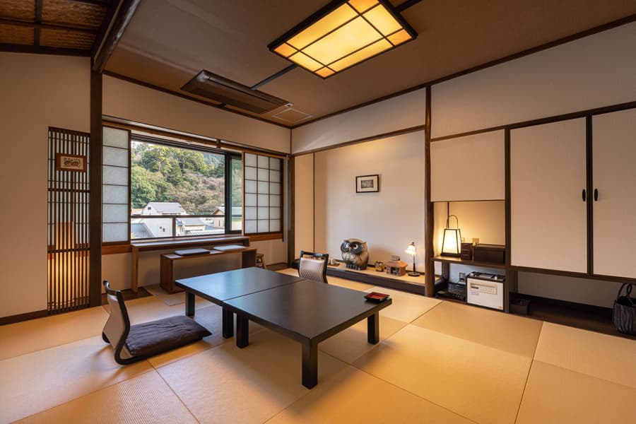 Miyajima Kinsuikan