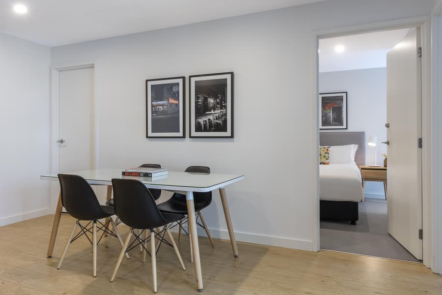 Oaks Melbourne Southbank Suites