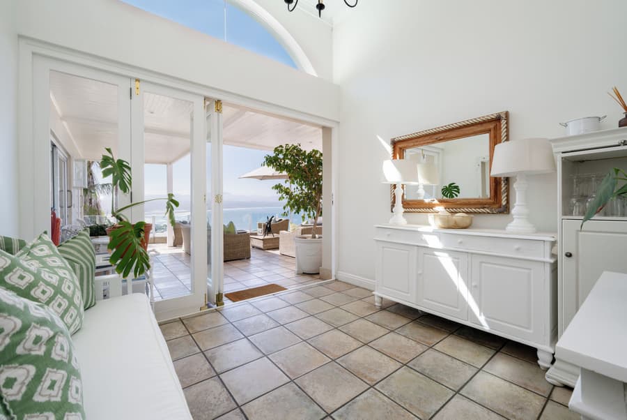 Ocean Watch Guest House