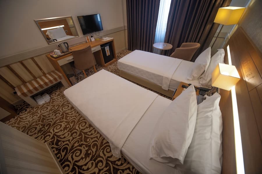 Grand Itimat Hotel