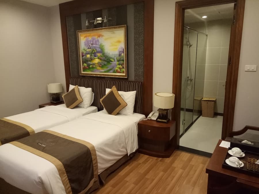 Gallant Hotel