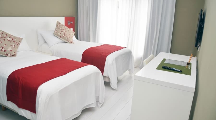 Magno Suites