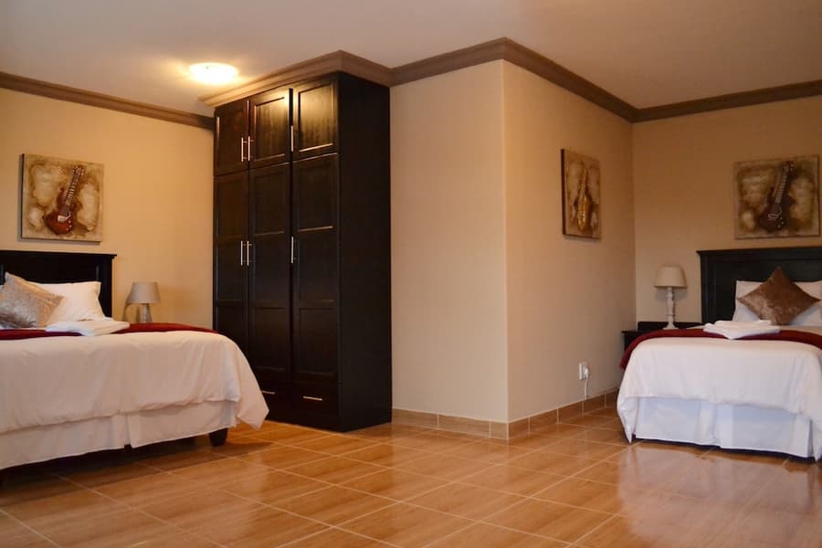 B at Home Guesthouse Piet Retief