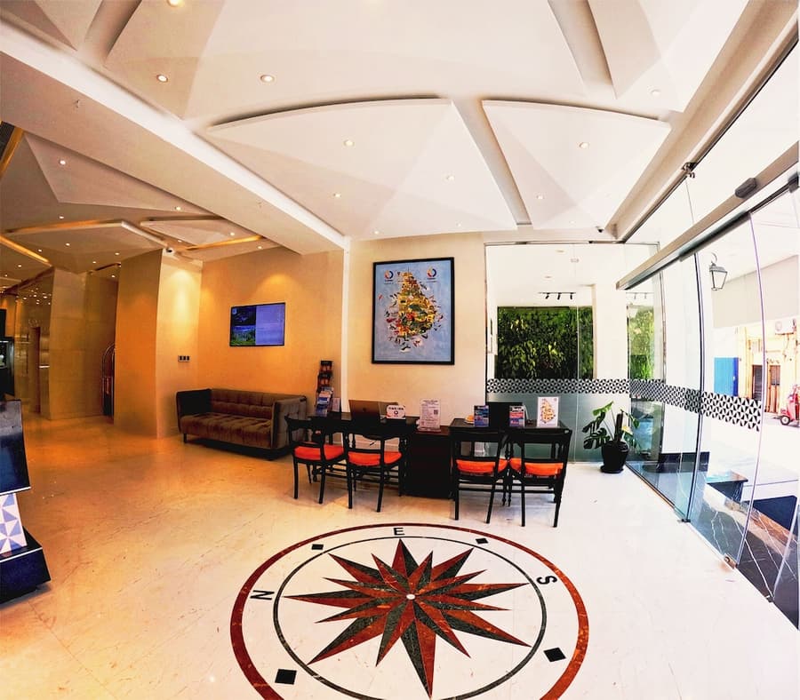 Fairway Colombo - Sri Lanka's First Hotel With Robot Technology