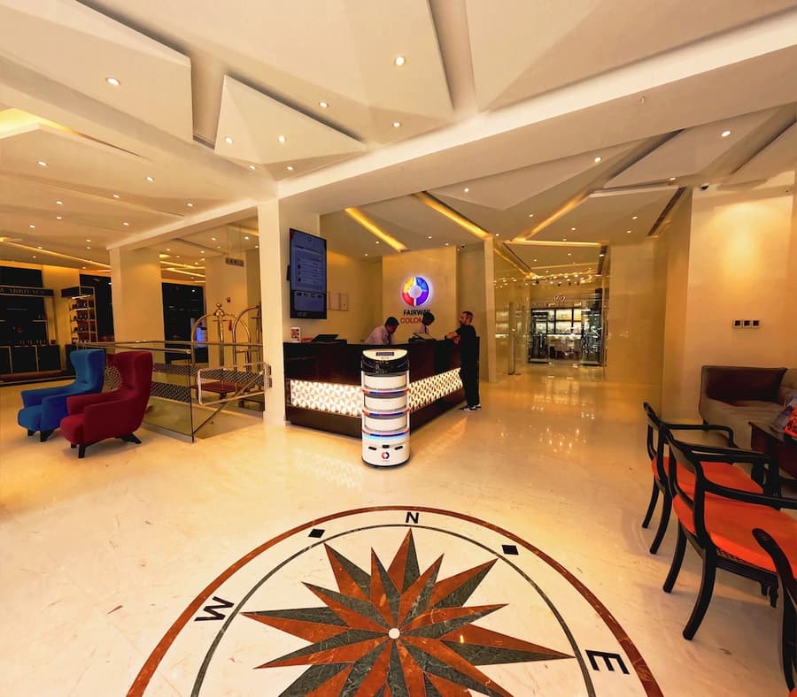 Fairway Colombo - Sri Lanka's First Hotel With Robot Technology