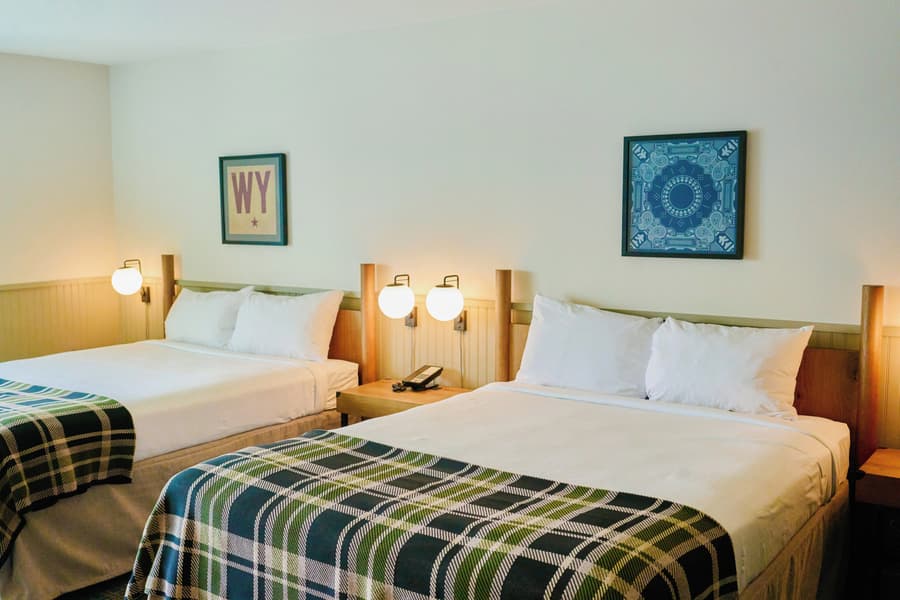 White Pine Adventure Inn
