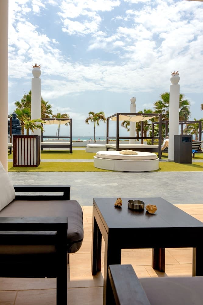 Hotel LIVVO Budha Beach