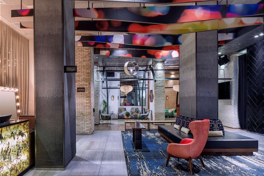 DoubleTree by Hilton New York Times Square West