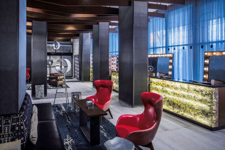 DoubleTree by Hilton New York Times Square West