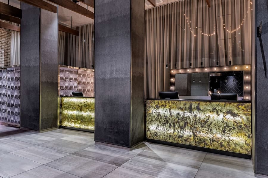 DoubleTree by Hilton New York Times Square West