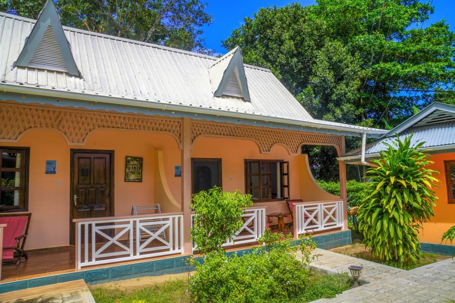 Bernique Guest House