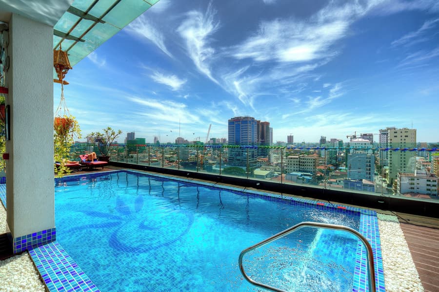 Orussey One Hotel & Apartment