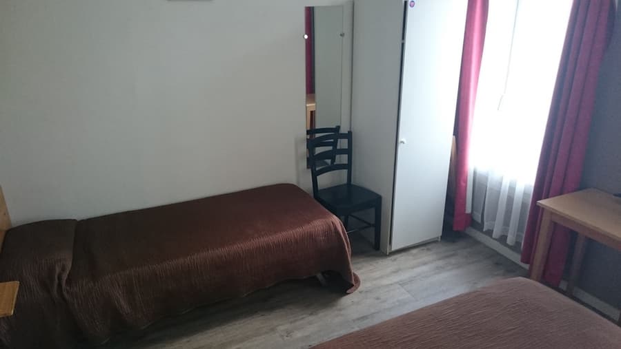 Acacia Hotel