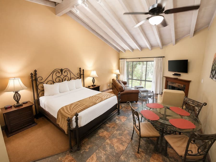 Villas At Poco Diablo