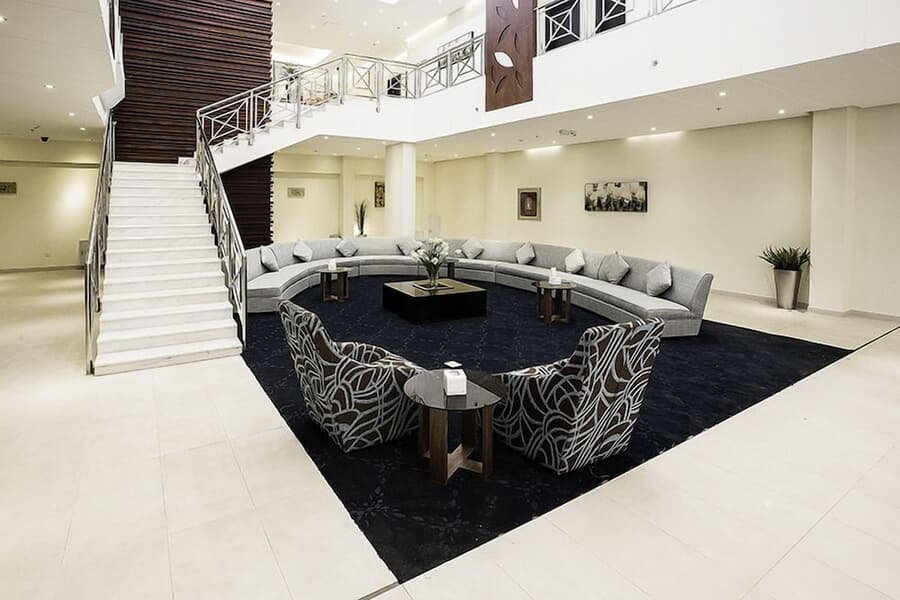 Grand Lily Hotel Suites