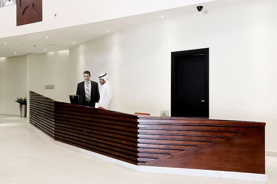 Grand Lily Hotel Suites