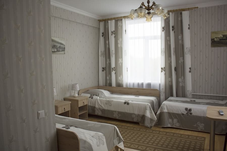 Hotel Bug