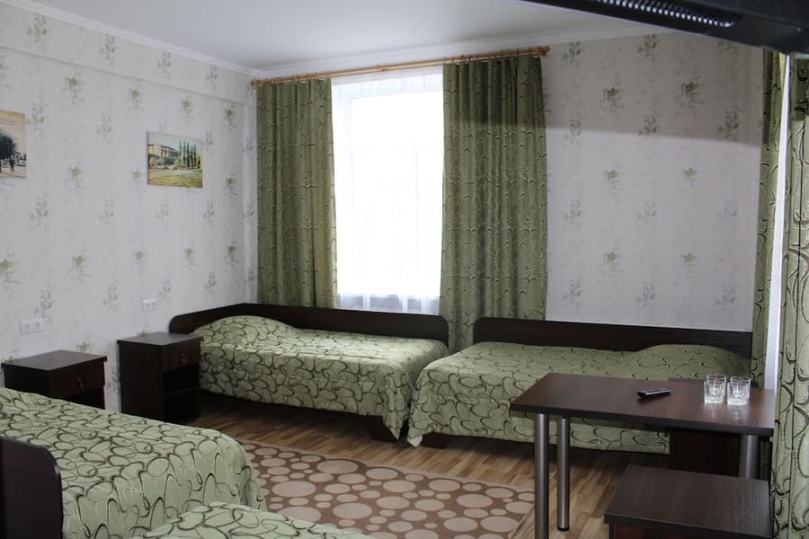 Hotel Bug