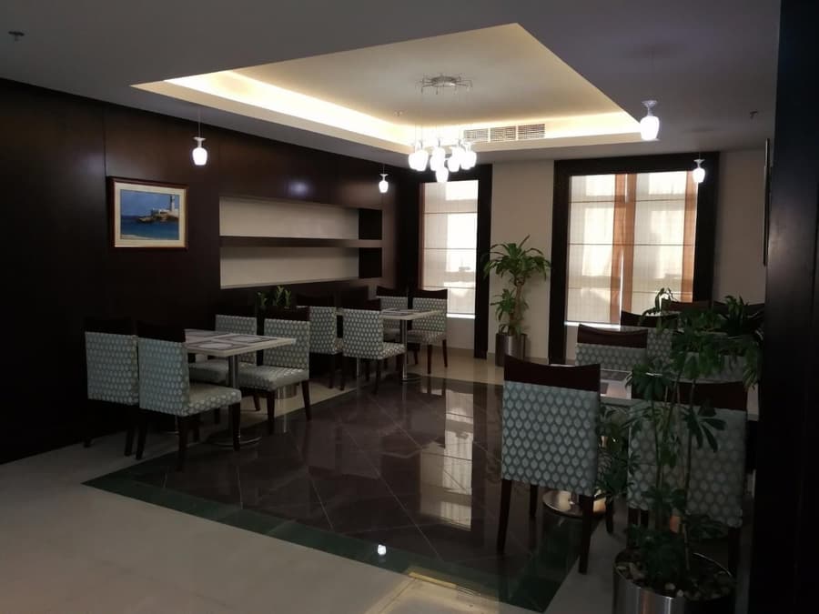 Golden Tulip Headington Ruwi