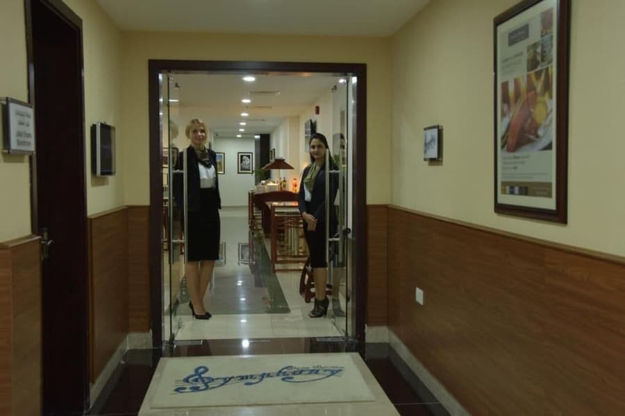 Golden Tulip Headington Ruwi