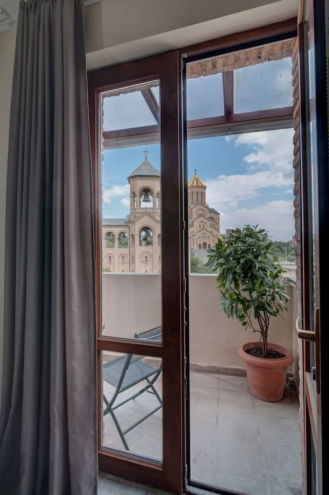 Liva Hotel