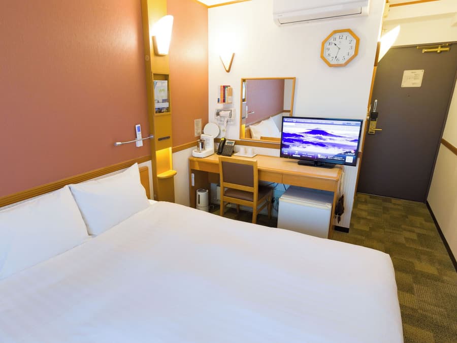 Toyoko Inn Hiroshima-eki Minami-guchi Migi