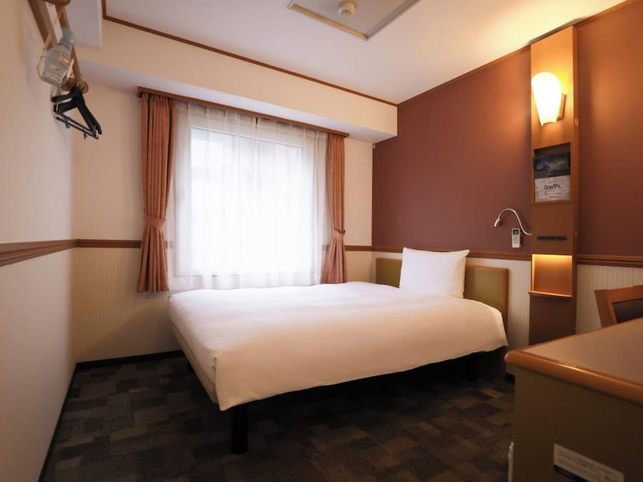 Toyoko Inn Kanazawa Kenrokuen Korimbo