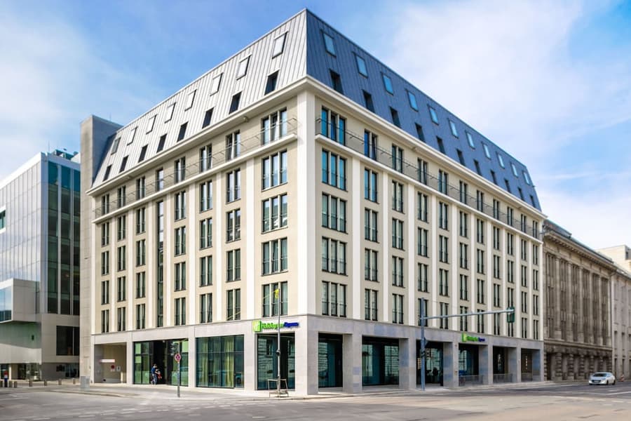Holiday Inn Express Berlin - Alexanderplatz by IHG