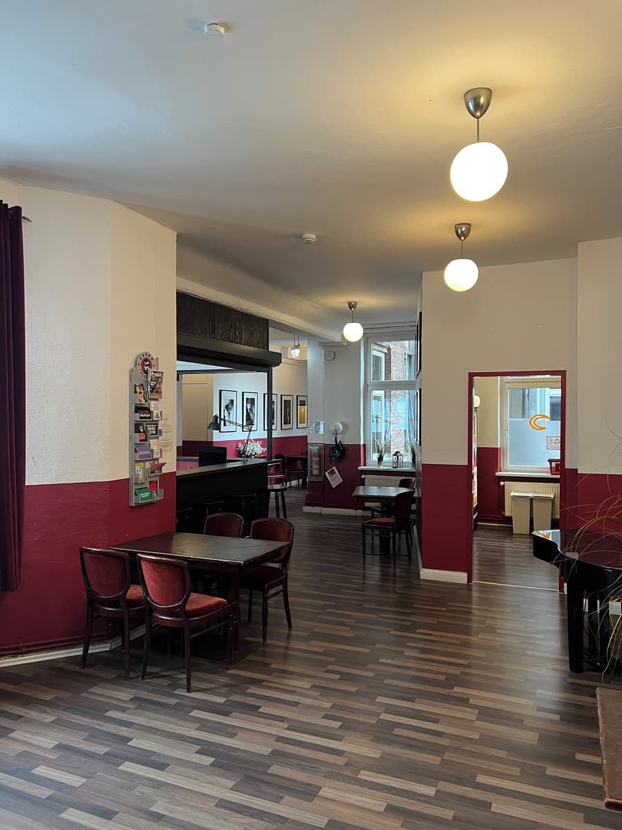 Ballhaus Berlin Hostel