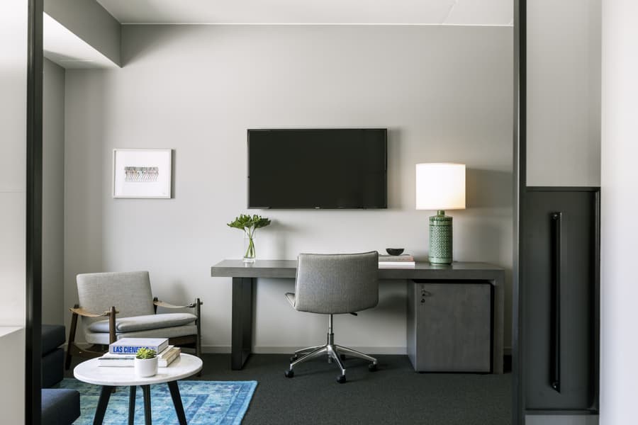 Kimpton Everly Hotel Hollywood by IHG