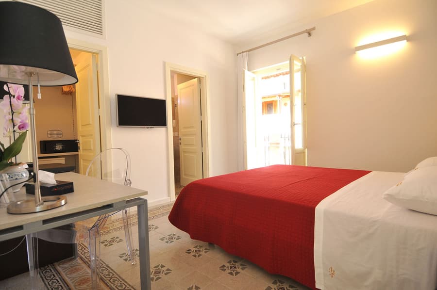Hotel Porta Reale